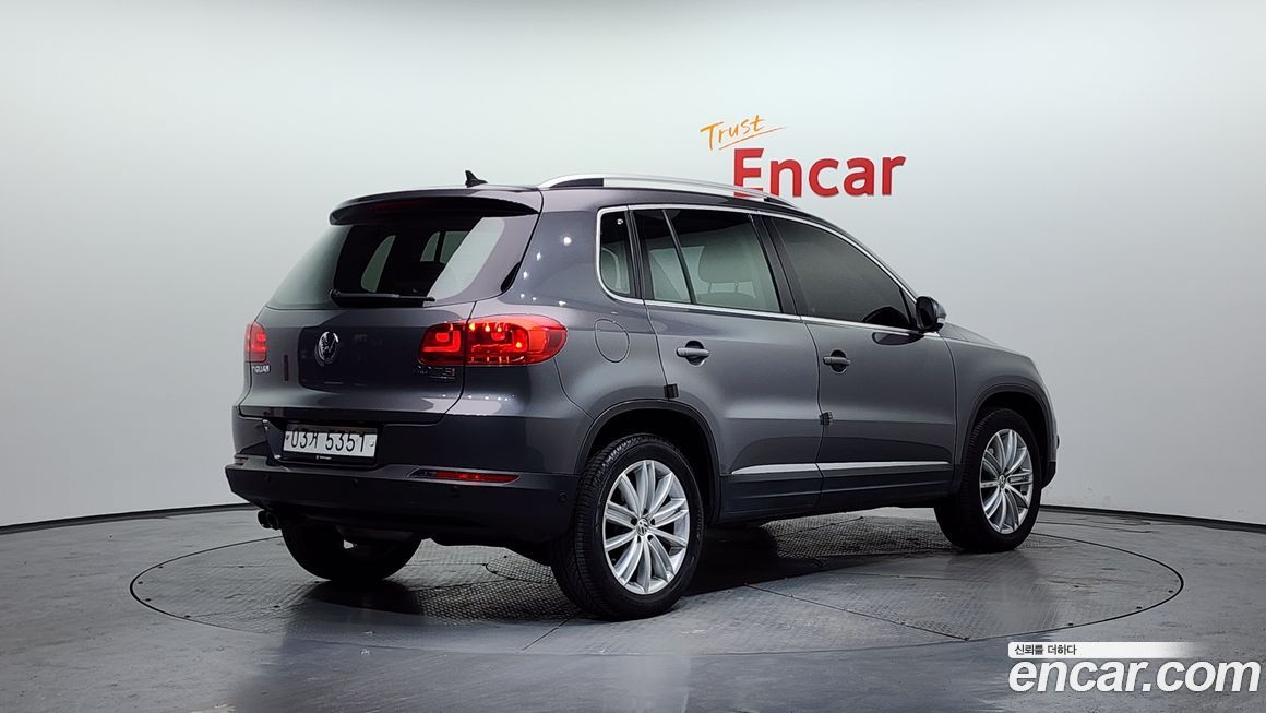 Volkswagen Tiguan 2014