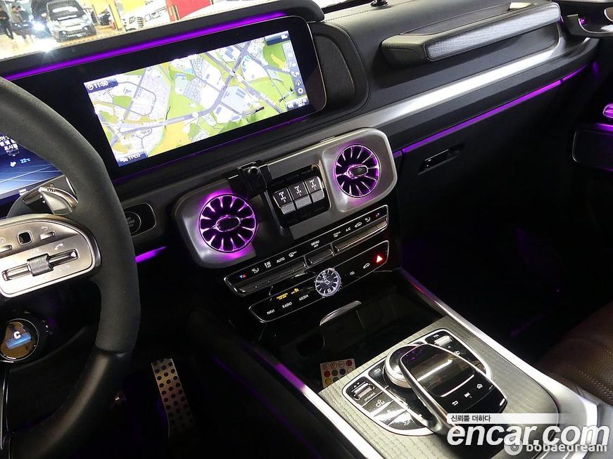 Mercedes-Benz G-Class 2024