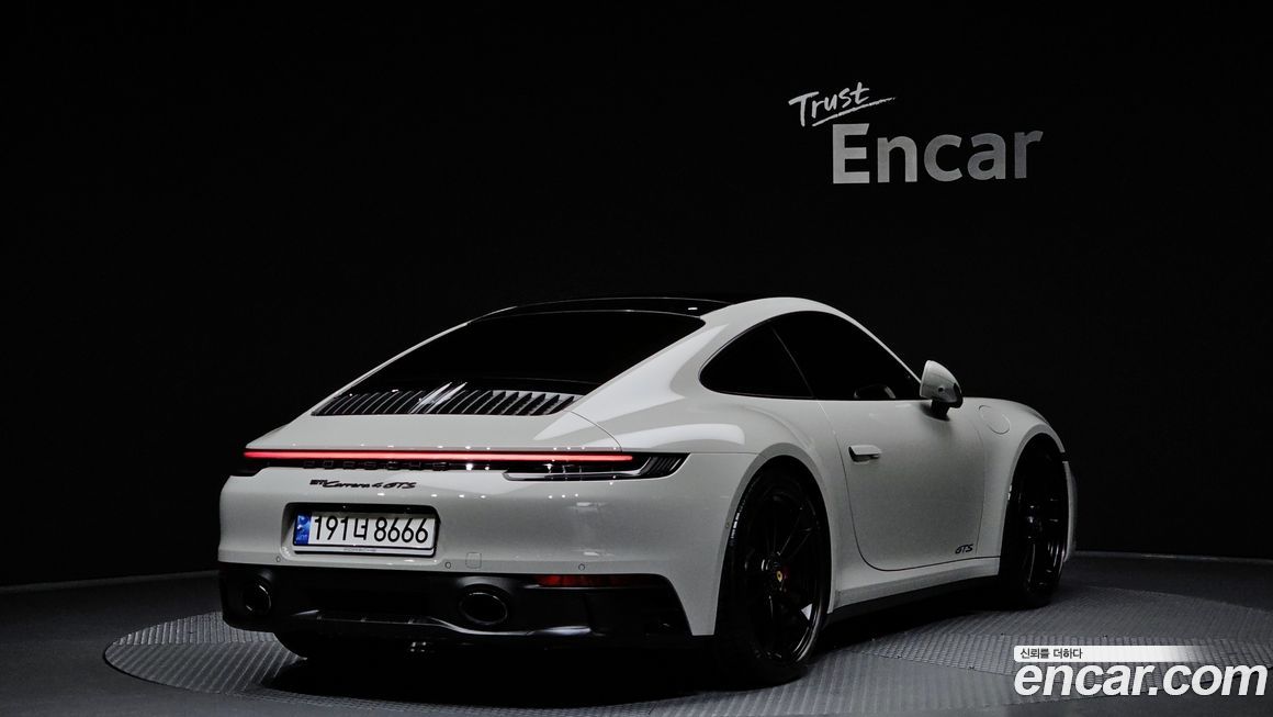 Porsche 911 2022