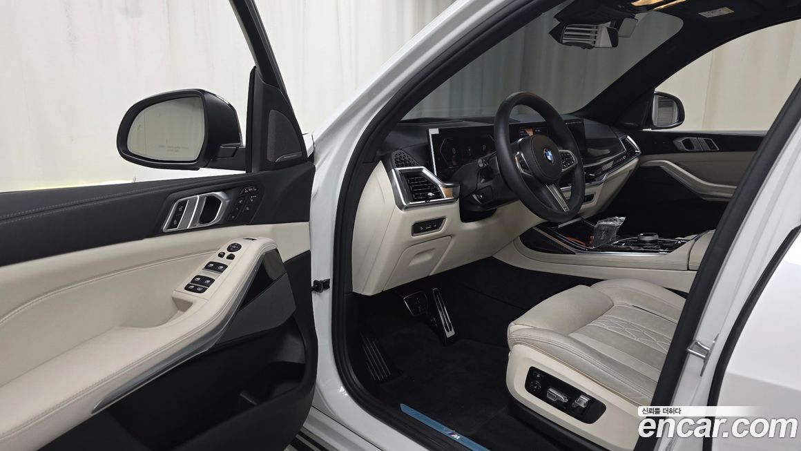 BMW X7 2025