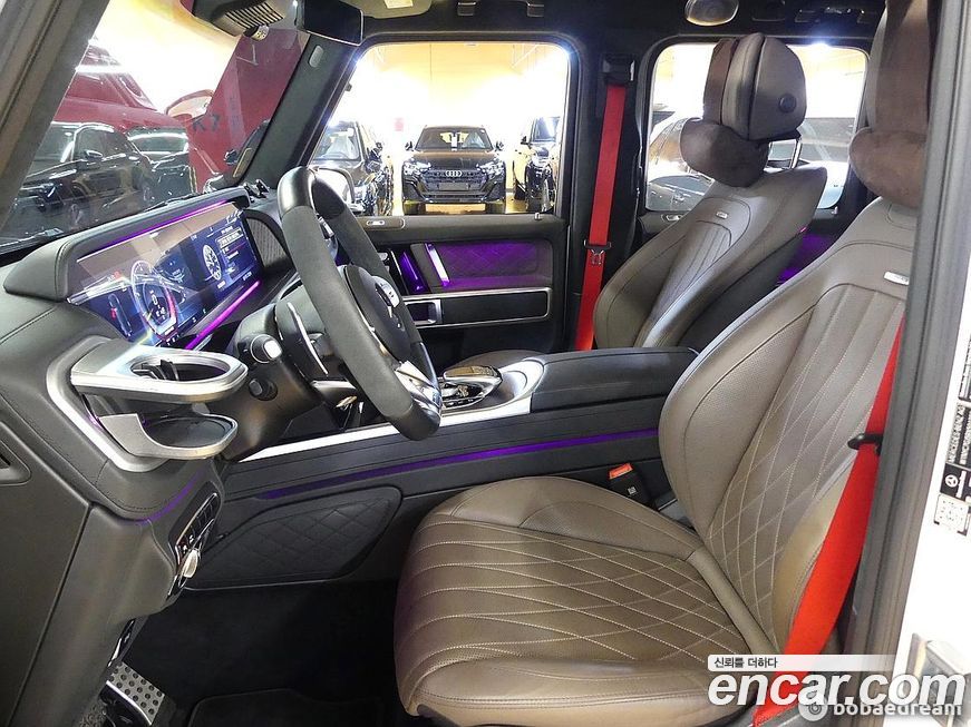 Mercedes-Benz G-Class 2024