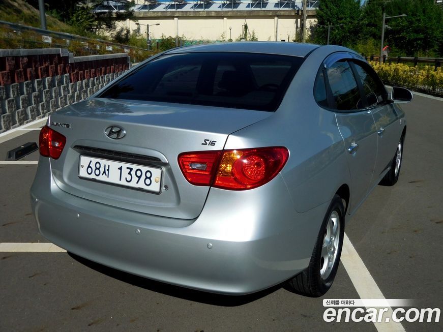Hyundai AVANTE 2009