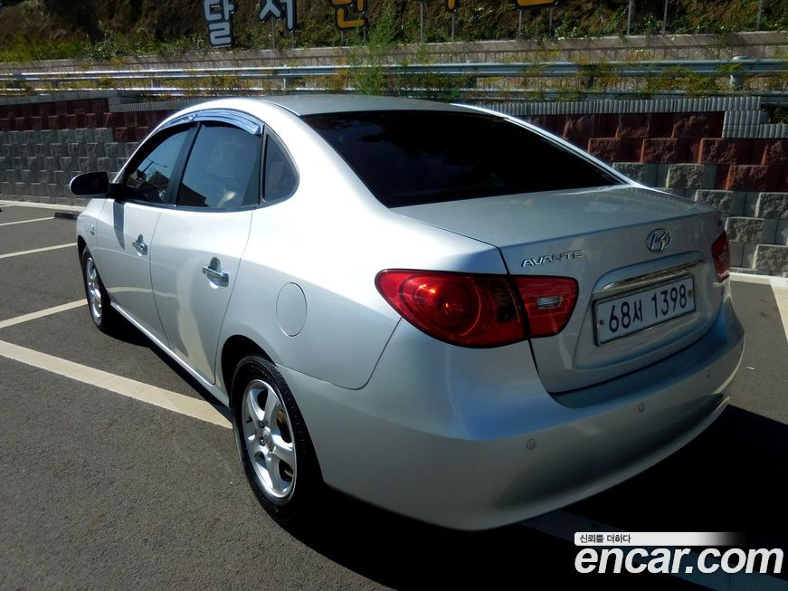 Hyundai AVANTE 2009