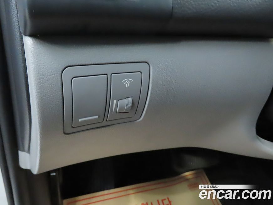 Hyundai AVANTE 2010