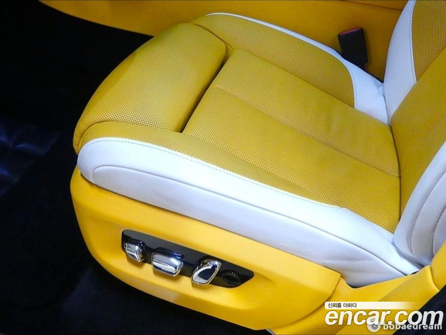 Rolls-Royce Cullinan 2024