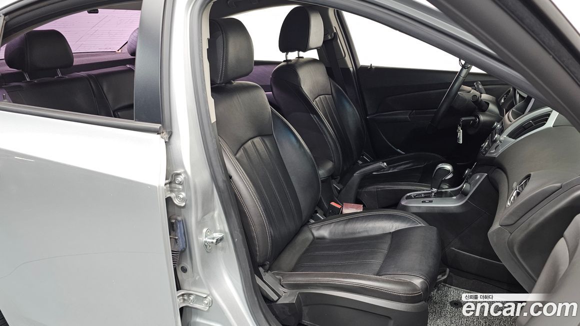 ChevroletGMDaewoo Cruze 2013