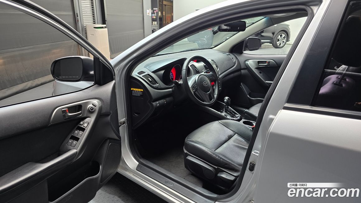 Kia Porte 2012