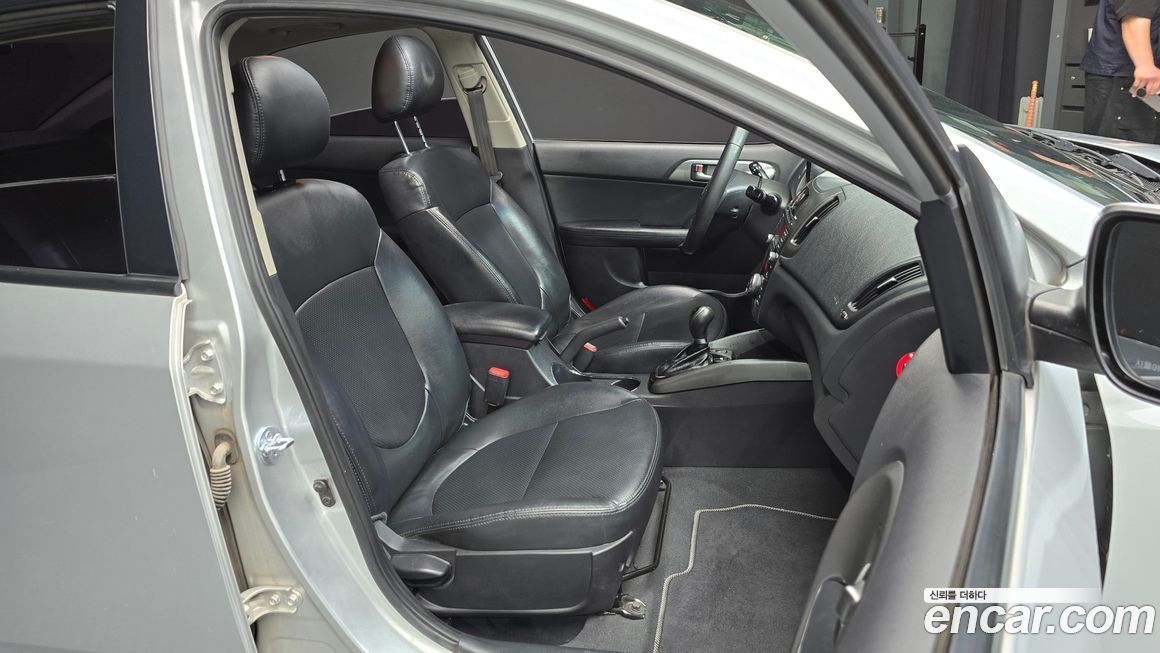 Kia Porte 2012