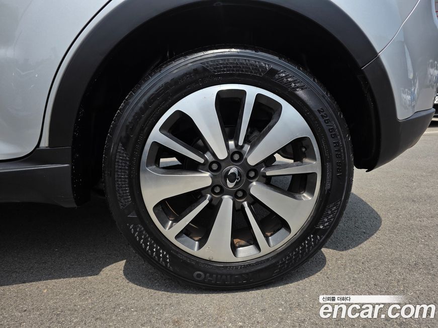 KG_Mobility_Ssangyong KORANDO 2014