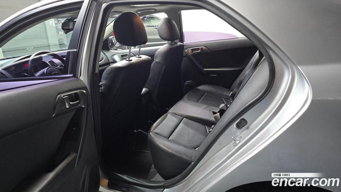 Kia Porte 2012