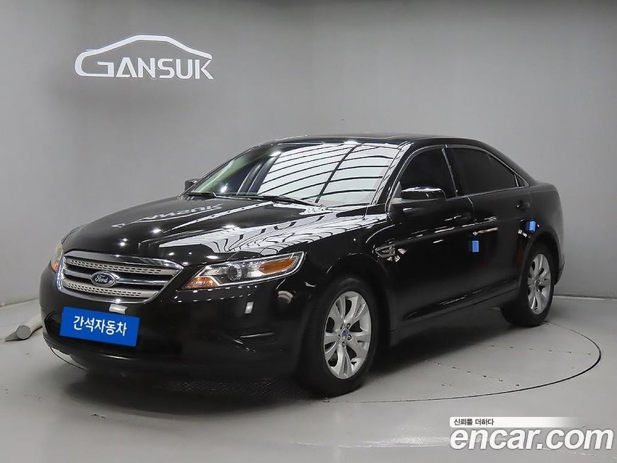 Ford Taurus 2011