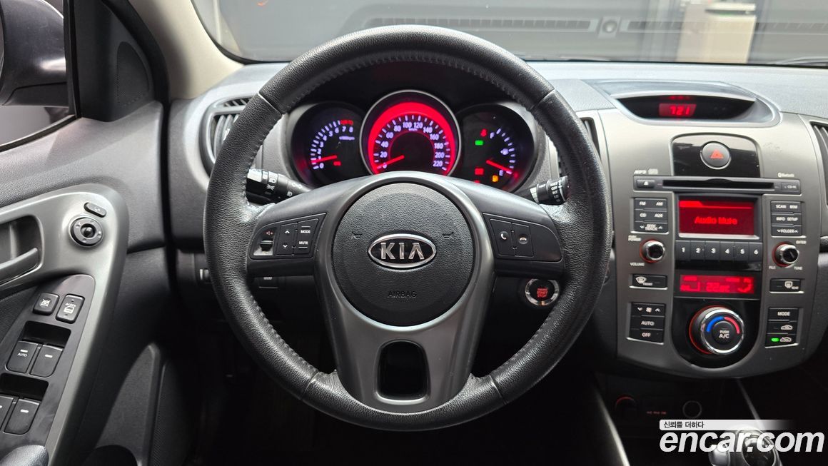 Kia Porte 2012