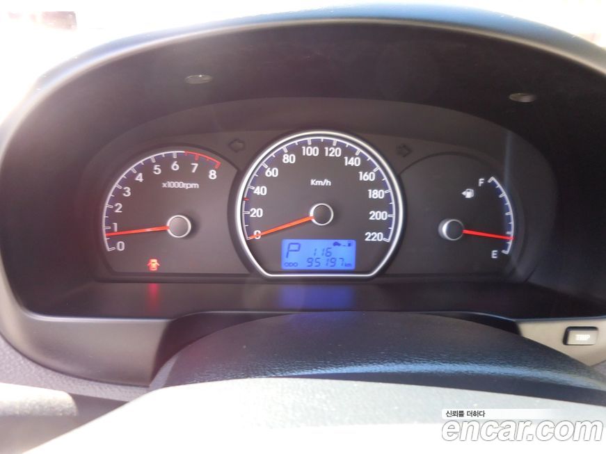 Hyundai AVANTE 2009