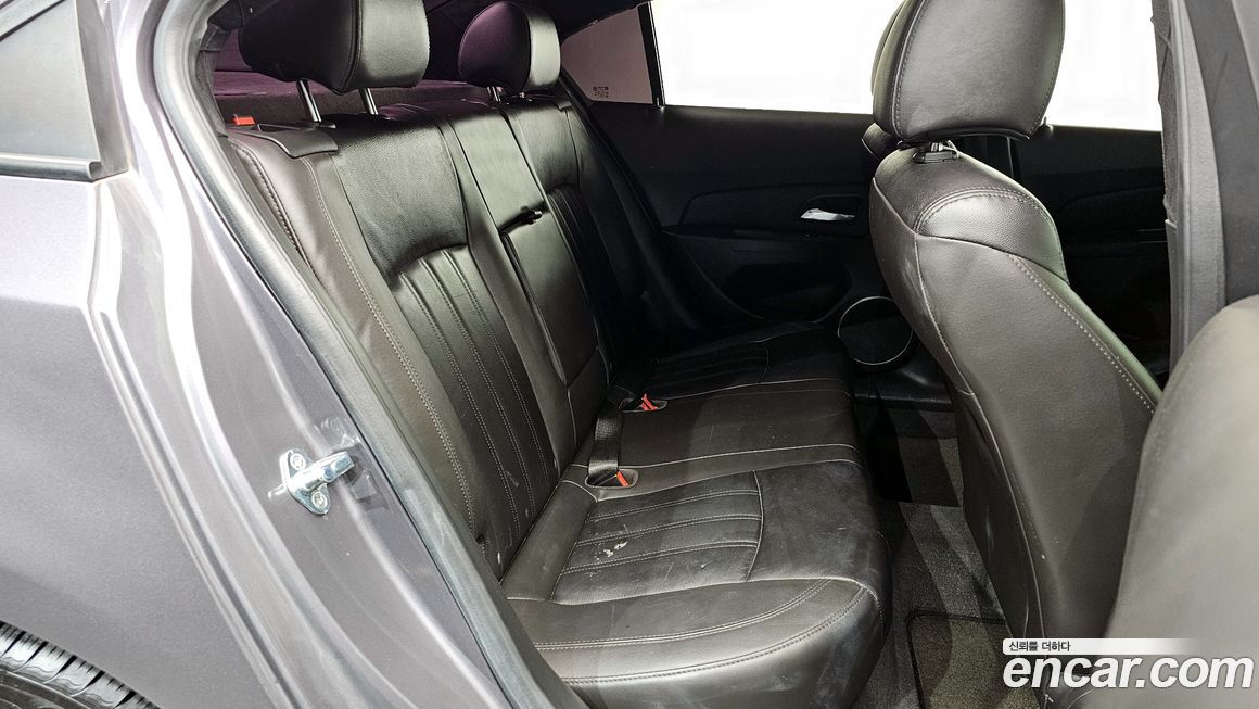 ChevroletGMDaewoo Cruze 2012