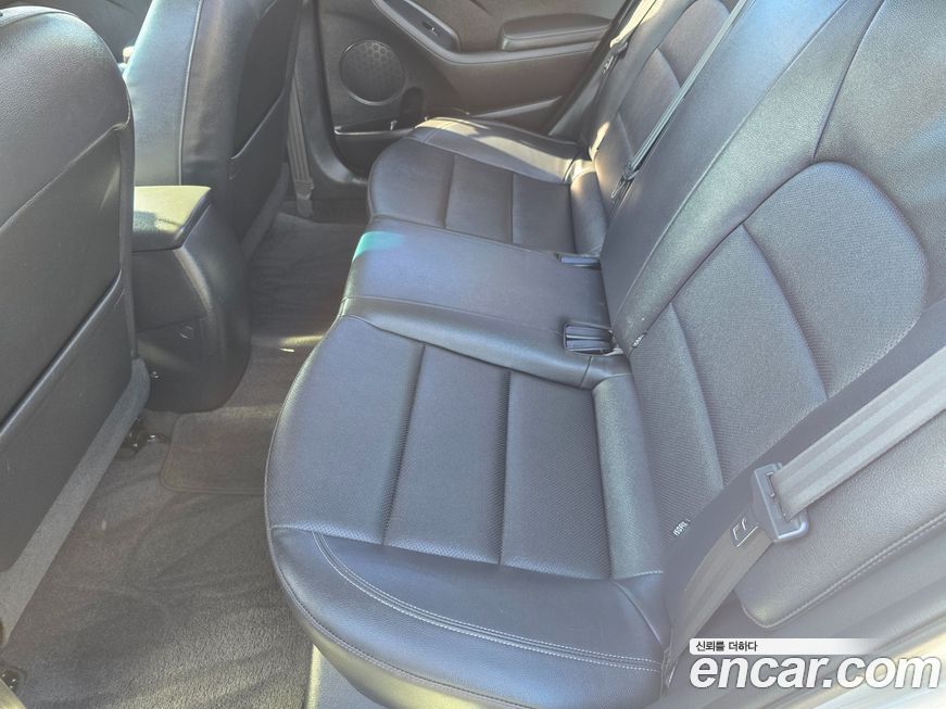 Kia K3 2015