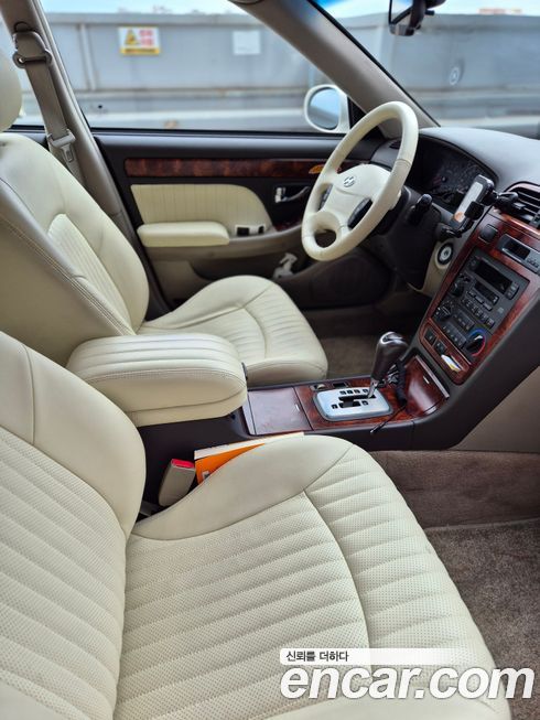 Hyundai Grandeur 2004