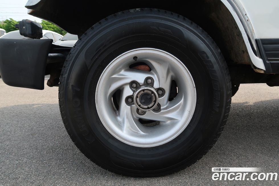 KG_Mobility_Ssangyong KORANDO 1995