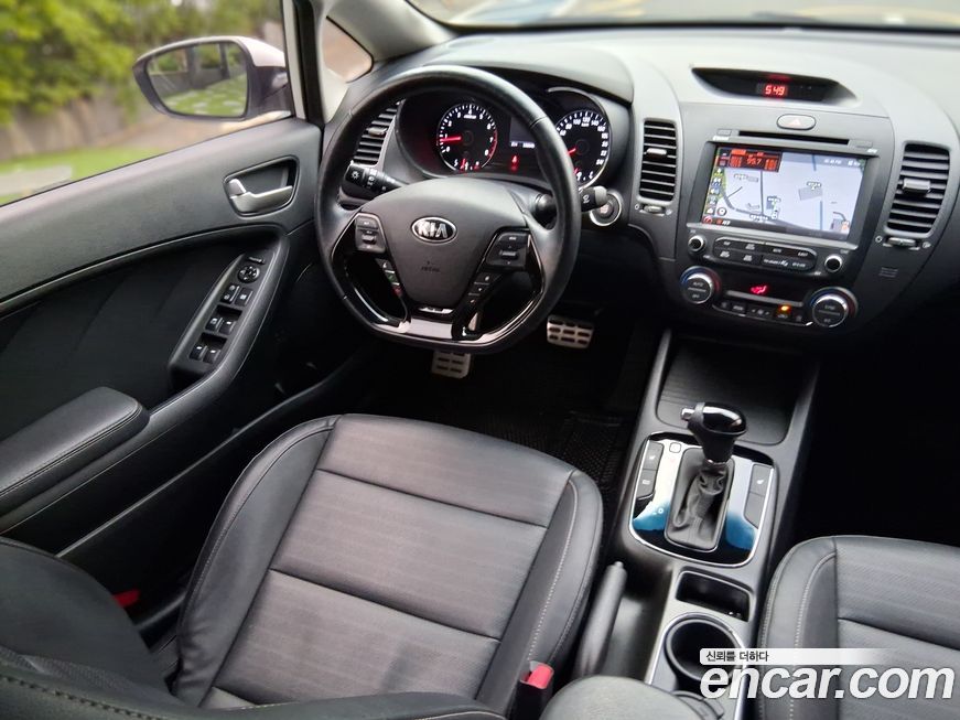 Kia K3 2016