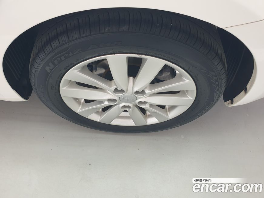 Kia K3 2014