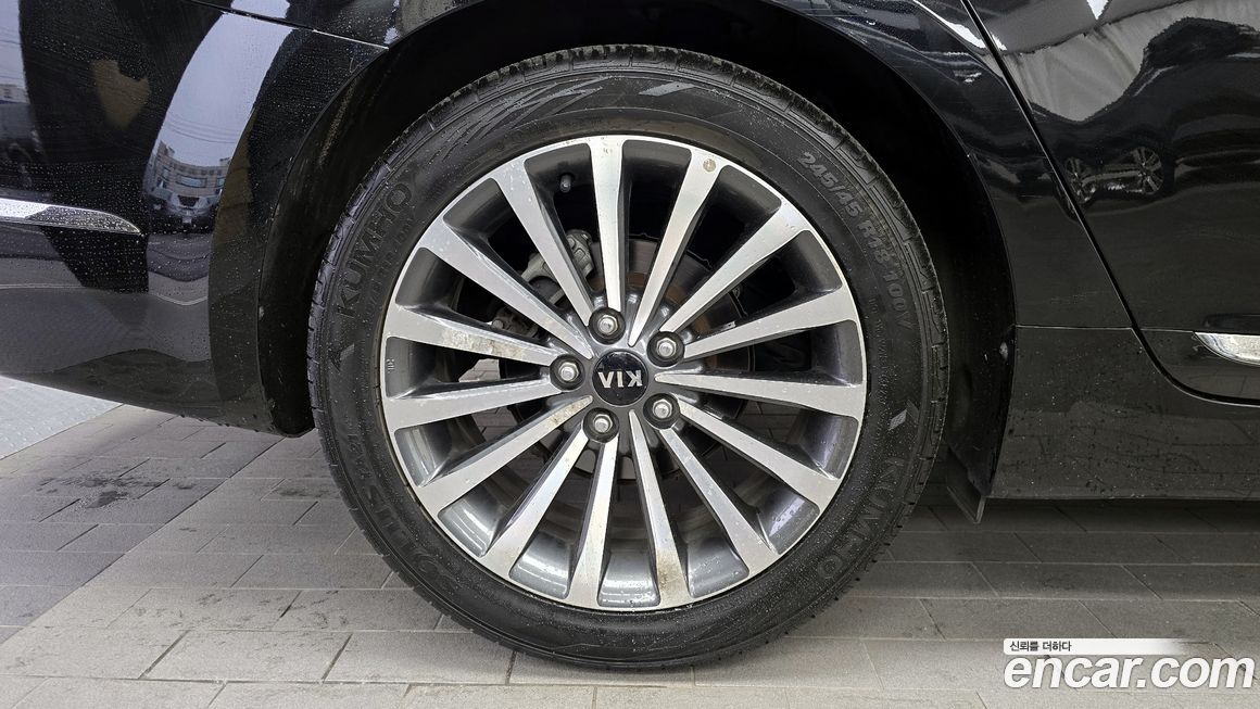 Kia K7 2013