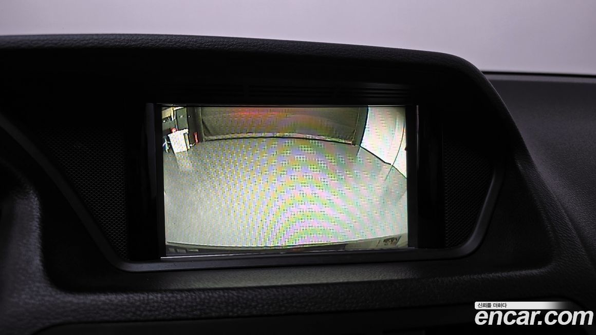 Mercedes-Benz E-Class 2011