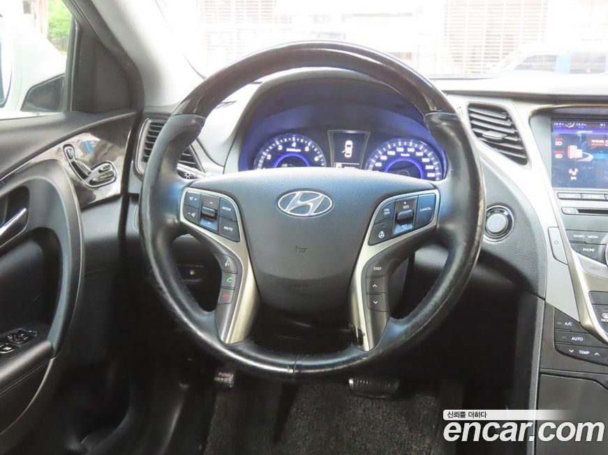 Hyundai Grandeur 2014