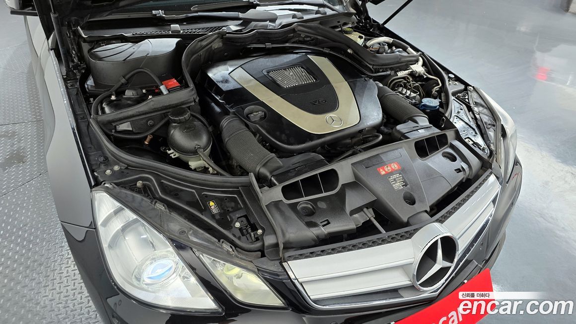 Mercedes-Benz E-Class 2011