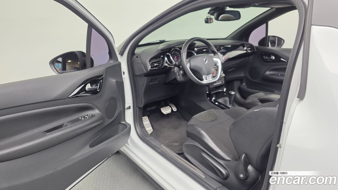 Citroen-DS DS3 2015