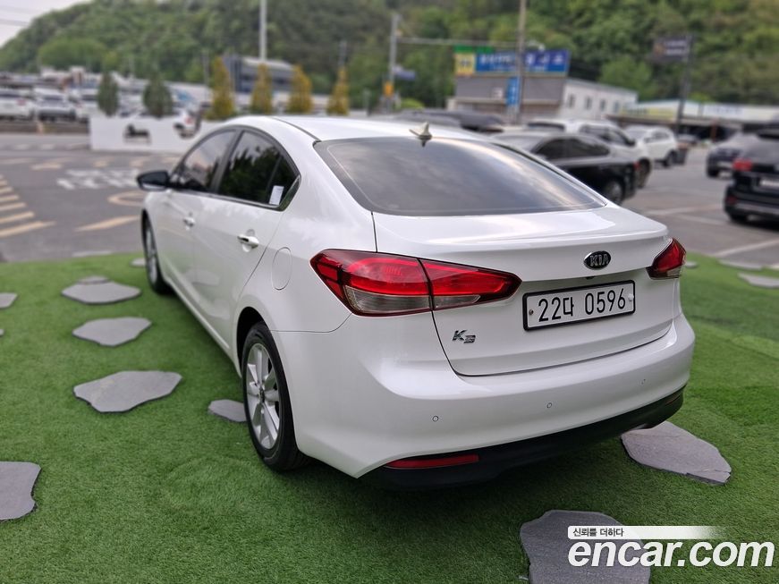 Kia K3 2016