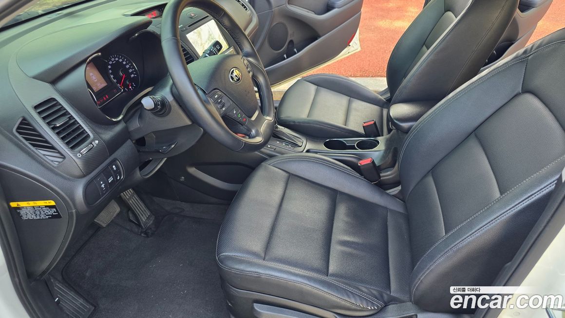 Kia K3 2013