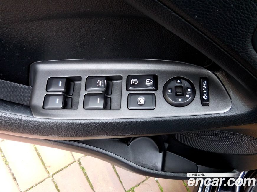 Kia K3 2015