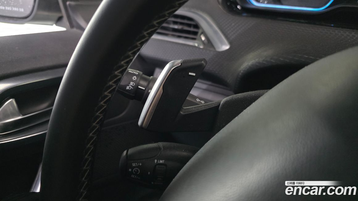 Peugeot 2008 2017