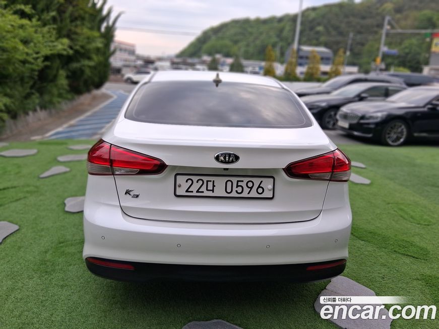 Kia K3 2016