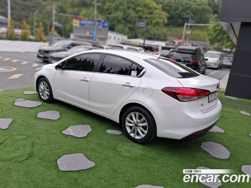 Kia K3 2016
