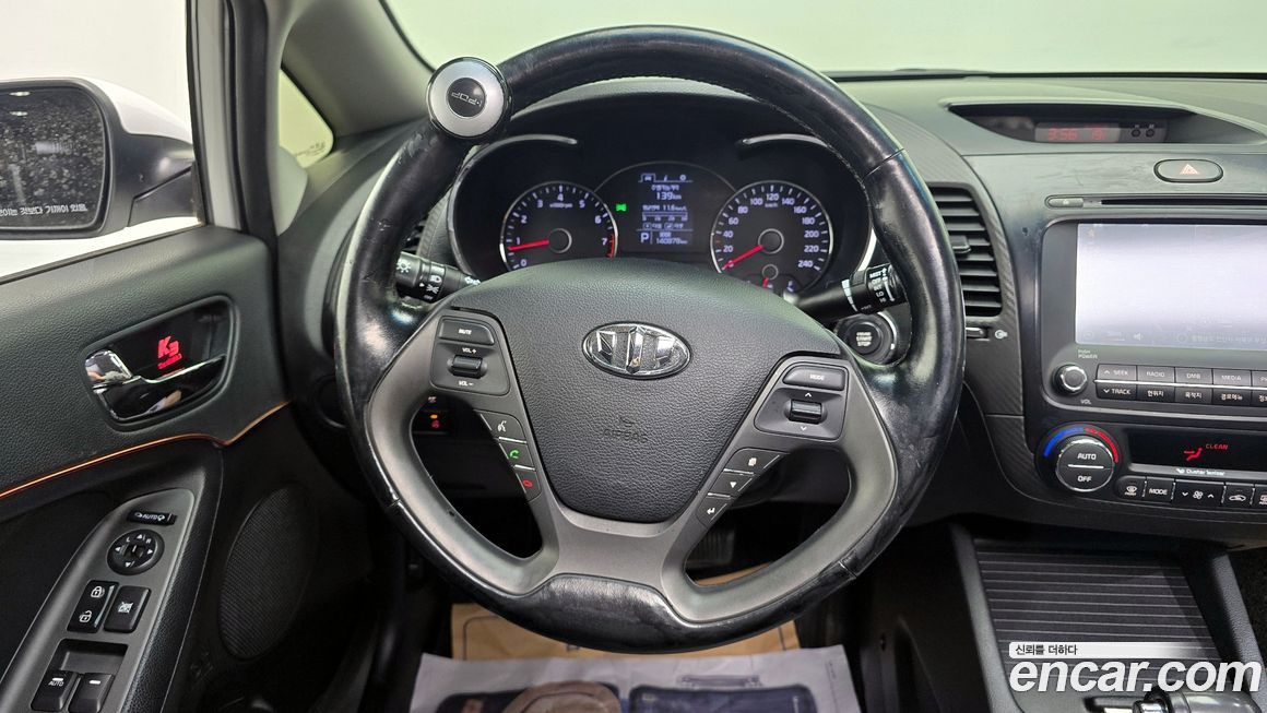 Kia K3 2013