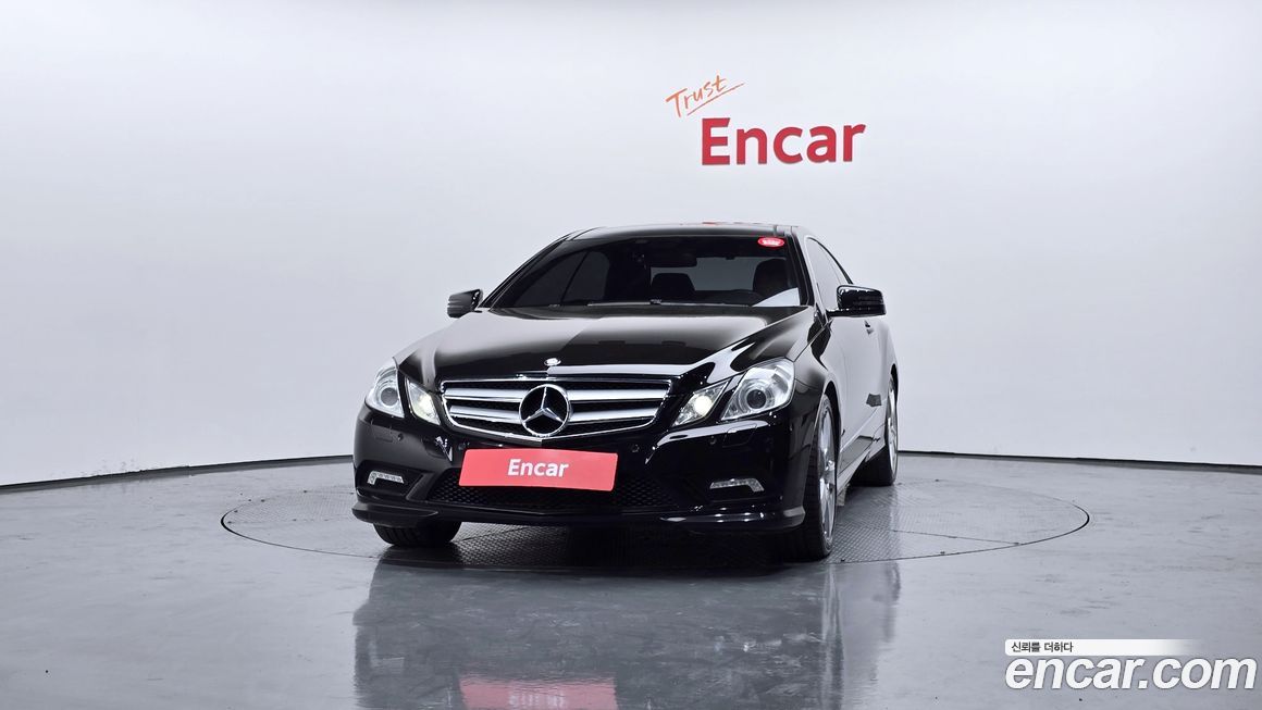 Mercedes-Benz E-Class 2011