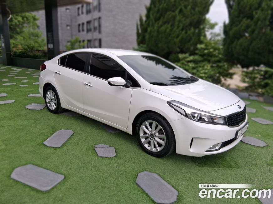 Kia K3 2016