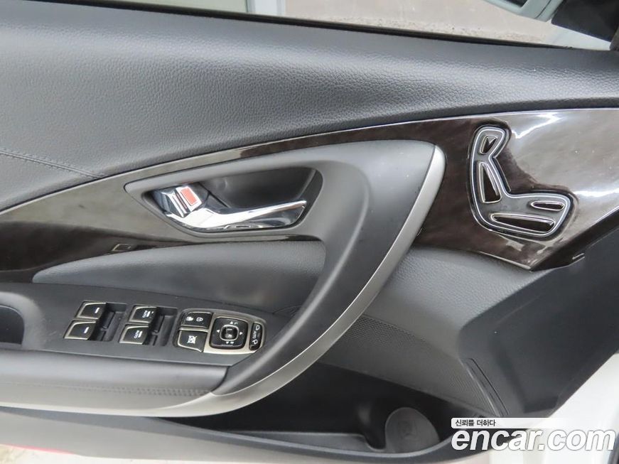 Hyundai Grandeur 2014