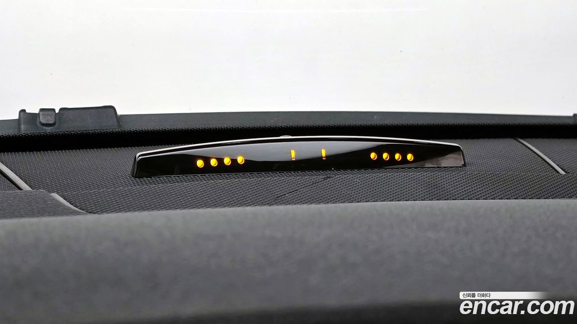 Mercedes-Benz E-Class 2011