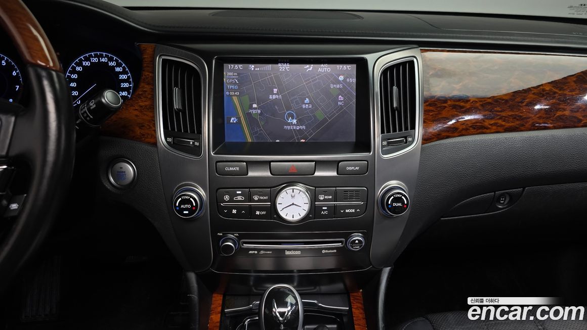 Hyundai Equus 2012