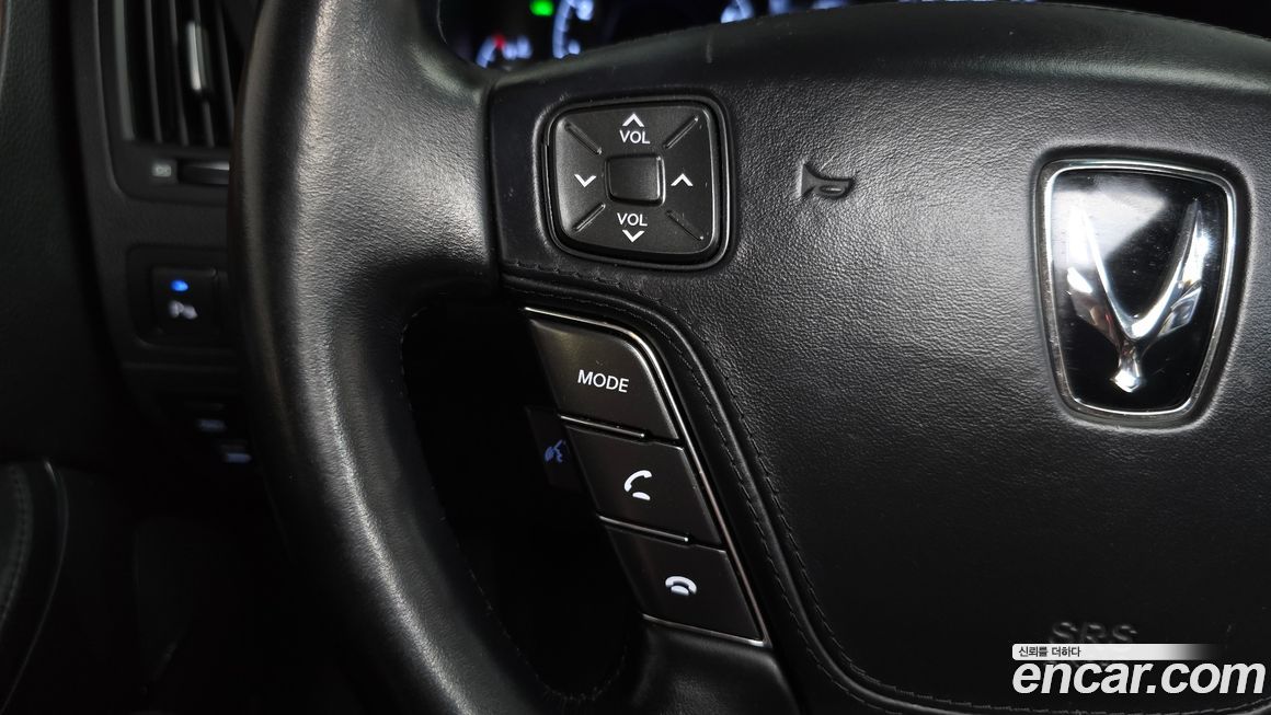 Hyundai Equus 2012