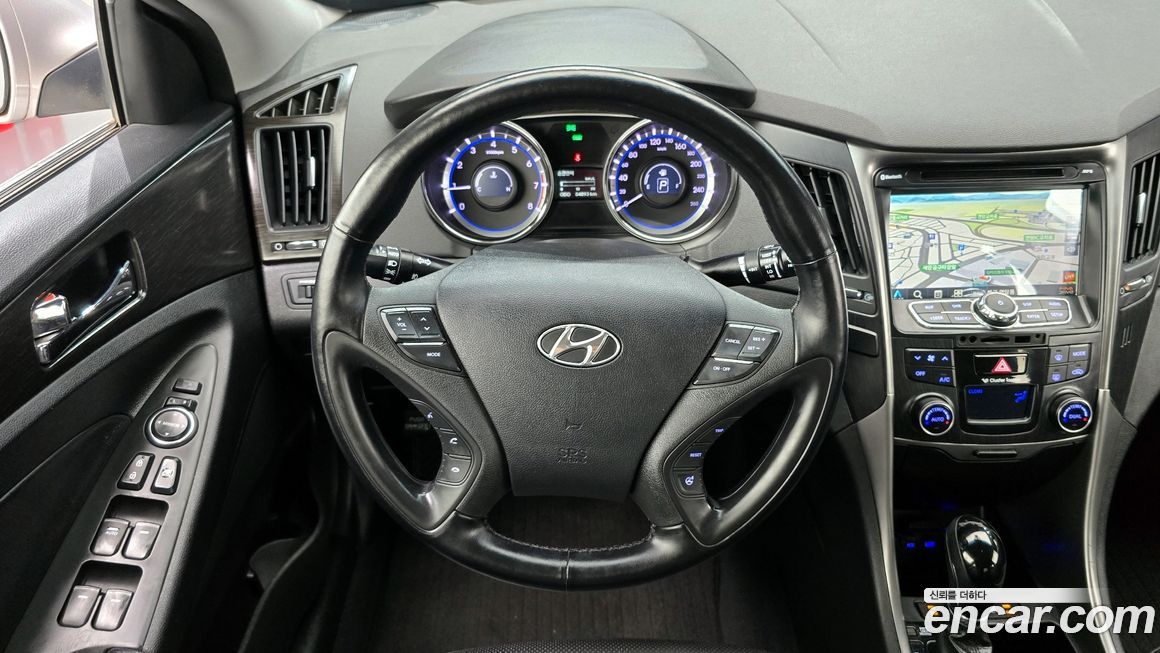 Hyundai Sonata 2013