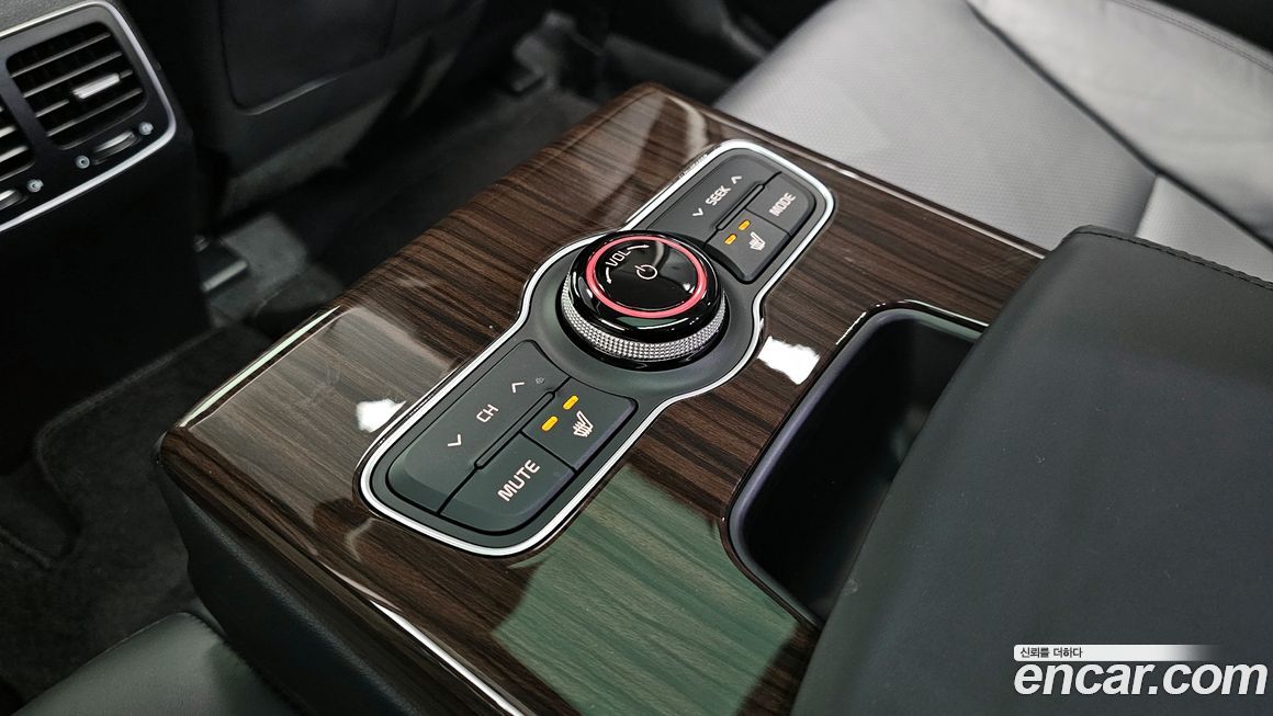 Kia K7 2015