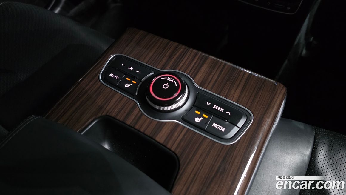 Kia K7 2016