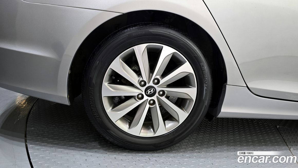 Hyundai Sonata 2013