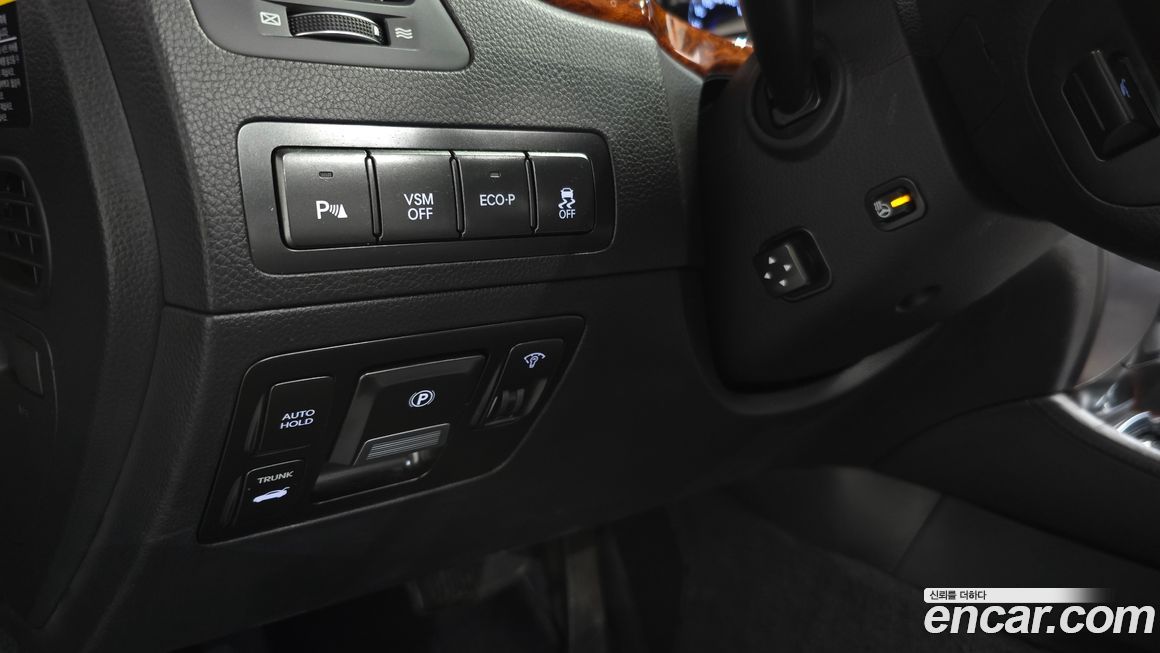 Hyundai Equus 2012