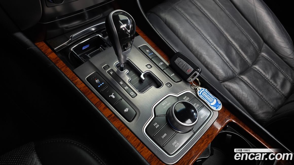 Hyundai Equus 2012