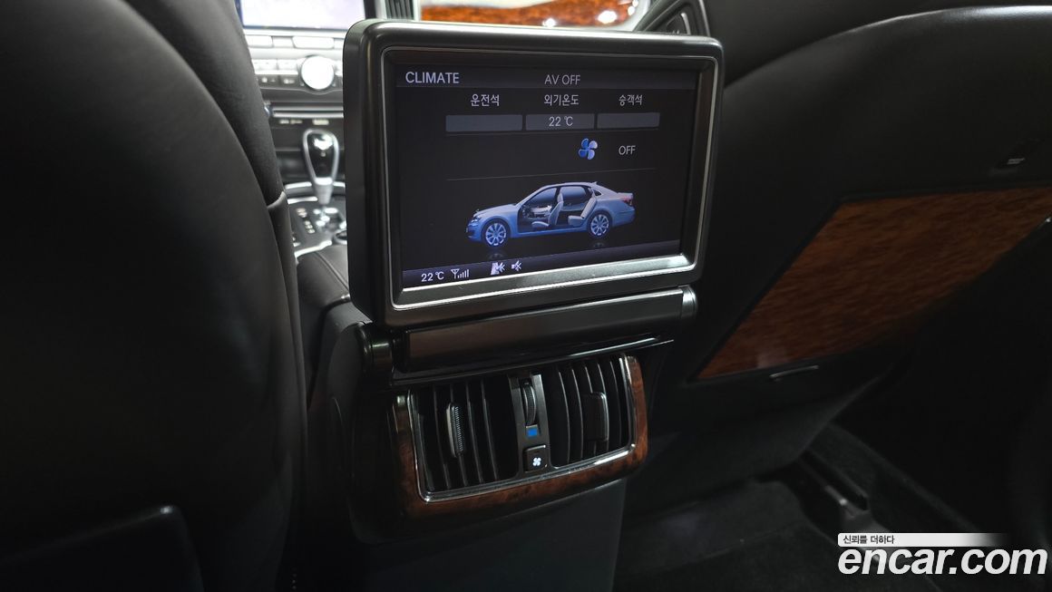 Hyundai Equus 2012