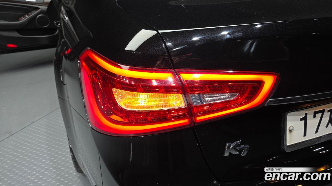 Kia K7 2016