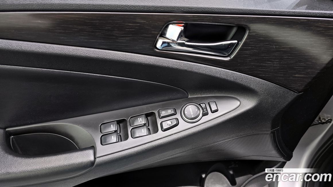 Hyundai Sonata 2013
